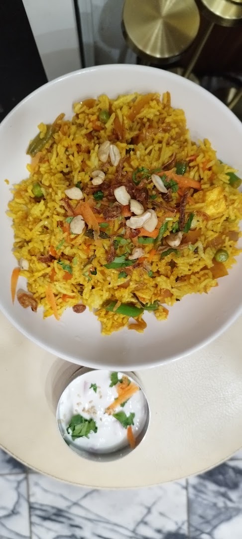 Bolly Street’s · Photos 12